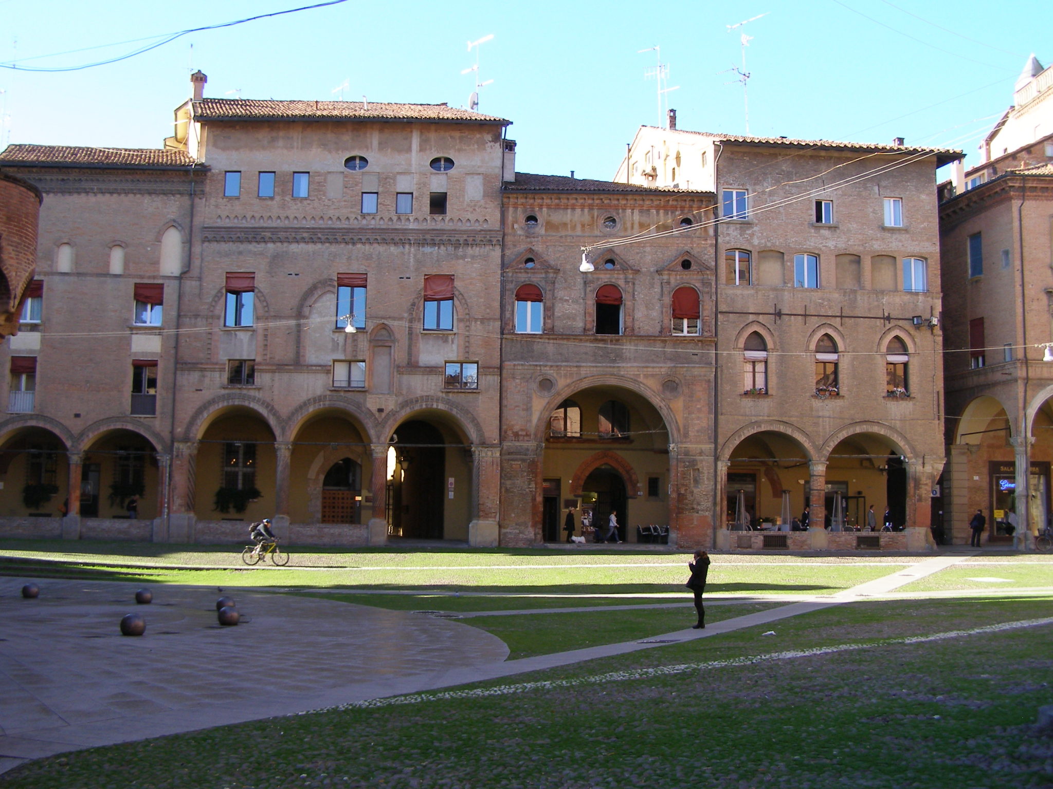 Visita la città di Bologna da vivere | BOLOGNA DA VIVERE.COM magazine